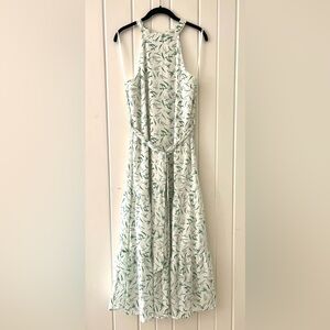 She + Sky White Dress with Green Accents, Sz L (P2P 19.5”)